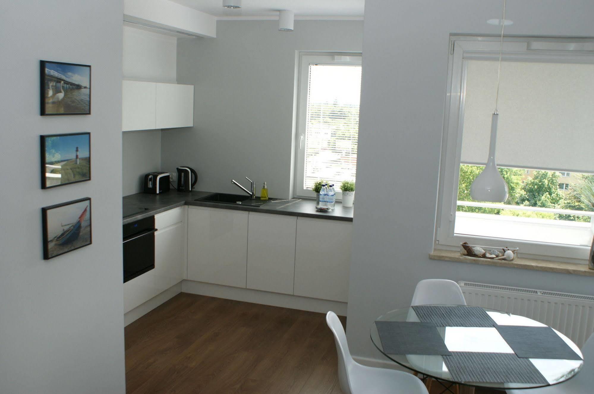 Irs Royal Apartments Apartamenty Irs Aviator グダニスク エクステリア 写真