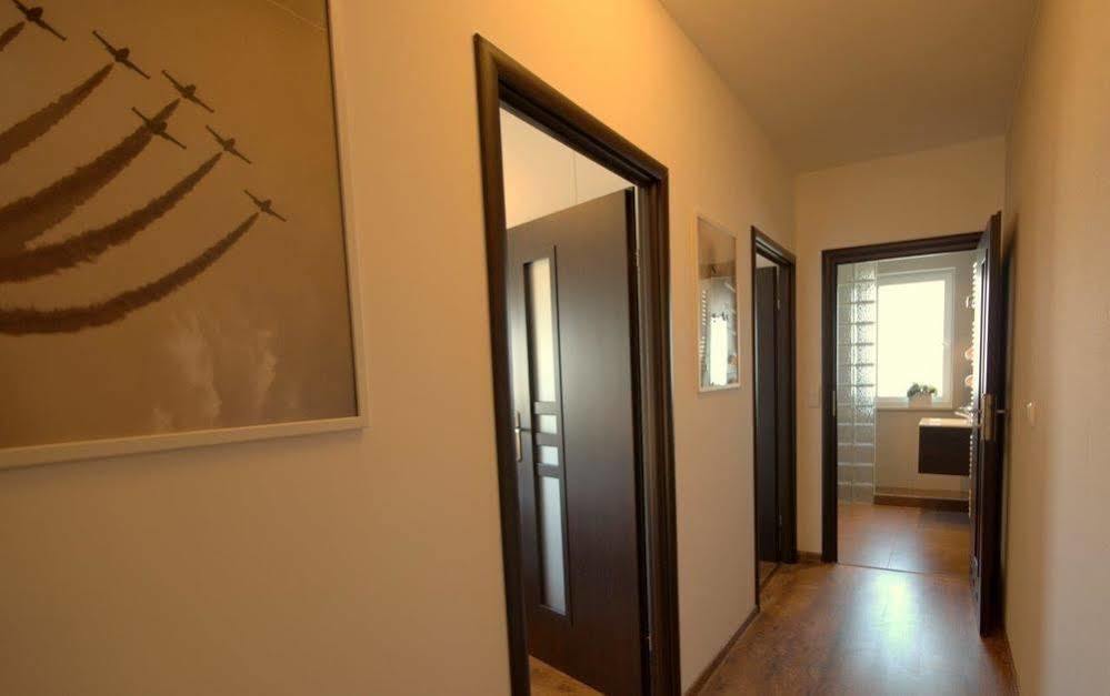 Irs Royal Apartments Apartamenty Irs Aviator グダニスク エクステリア 写真